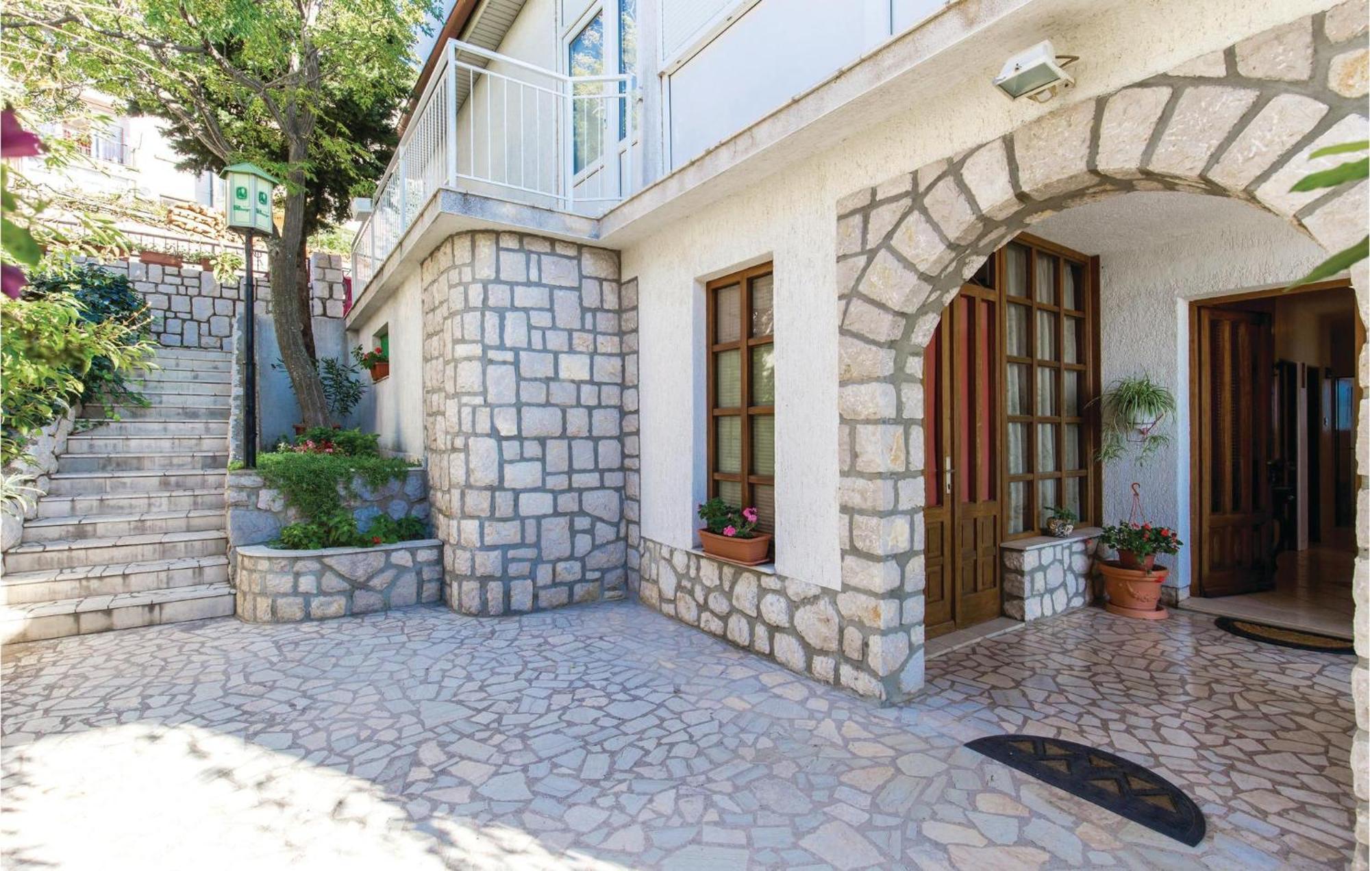 Nice Apartment In Senj With Ethernet Internet Экстерьер фото